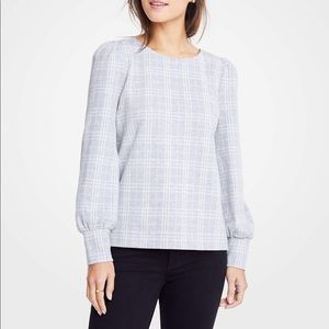 Ann Taylor gray gingham puff sleeve top